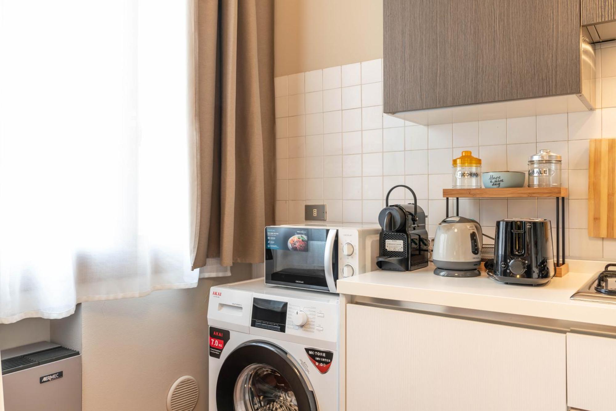 -Near Arena & Parking - Pet Friendly Historical Arena Palace Apartment เวโรนา ภายนอก รูปภาพ