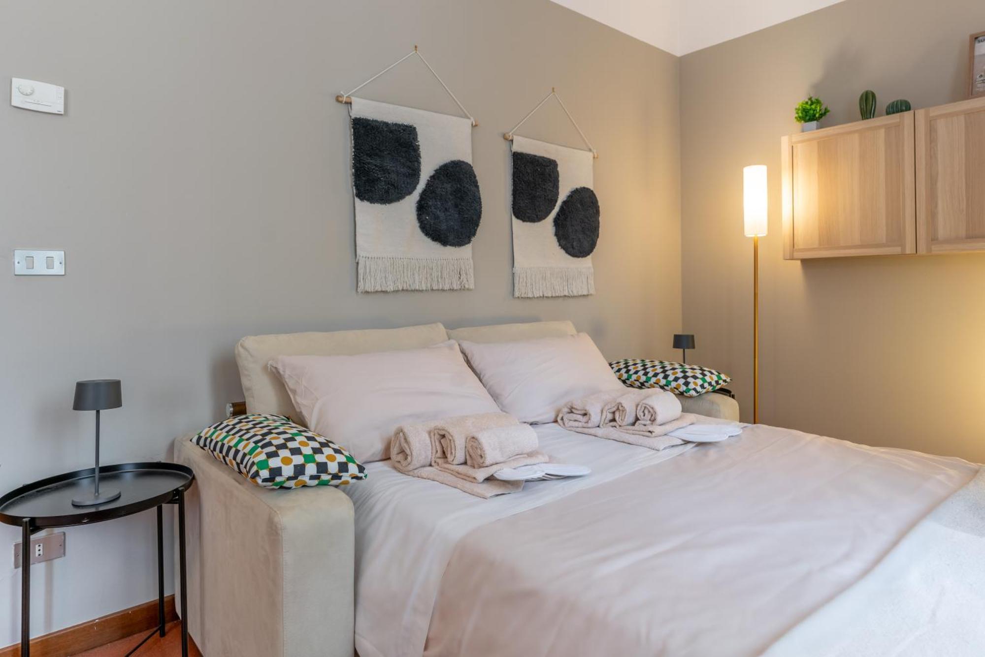 -Near Arena & Parking - Pet Friendly Historical Arena Palace Apartment เวโรนา ภายนอก รูปภาพ